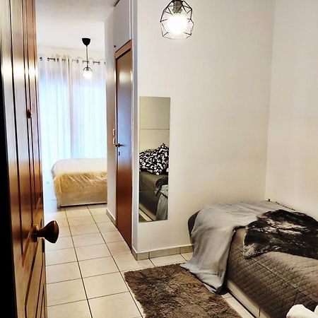 Elegant Central Studio With Balcony & 1 Gbps Fiber Thessaloníki Eksteriør billede